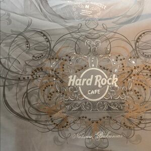 Hard Rock Cafe gray Short Sleeve Tee Bahamas